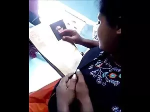 美作の穴をあけ、ジューシーなバナー 女性 ...