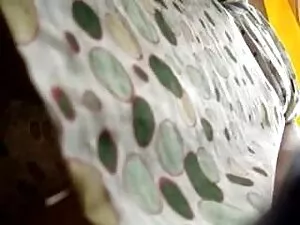 隣人は彼女の口の中にあるすべての穴と味覚 ...