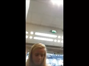 Orgy美しいロシアの学生が酔って 女性 ...