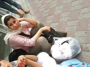 人の舌の後、ふしだらな女は壊れやすい肛門 ...