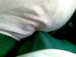 若い美しさの猫とお尻でクソ 女性 の た ...