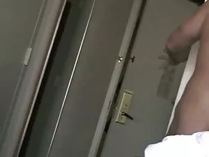 豪華な女の子masturbates美しく ...