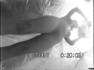 愛人は犬のように彼女の友人を訓練する 女 ...