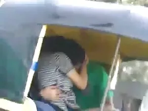 18歳の雌犬でパンティークソでPOV エ ...